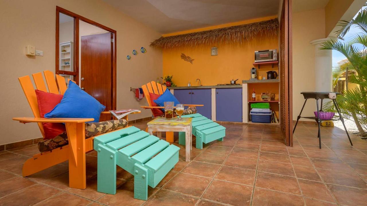 Djambo (Adults Only) Apartment Kralendijk  Bagian luar foto