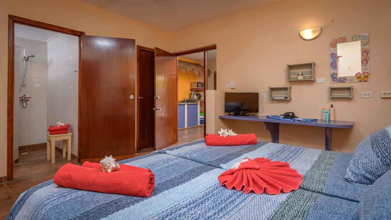 Djambo (Adults Only) Apartment Kralendijk  Bagian luar foto