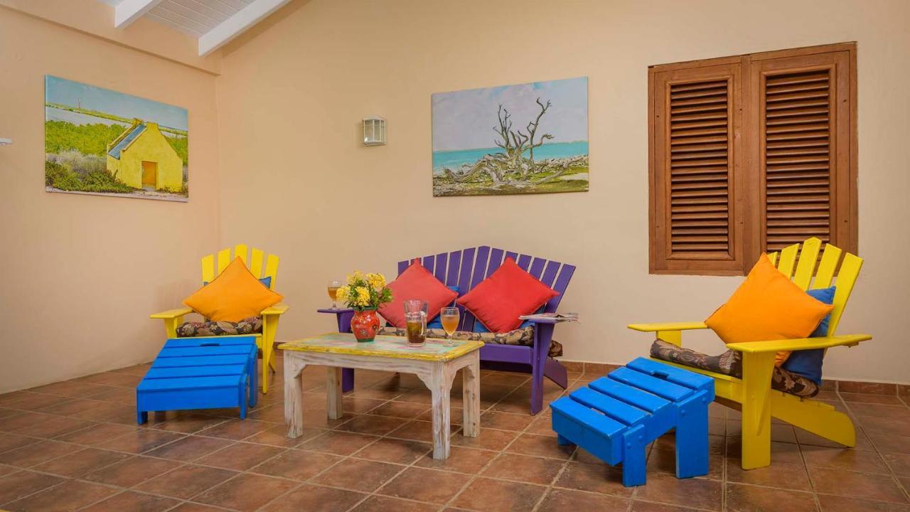Djambo (Adults Only) Apartment Kralendijk  Bagian luar foto