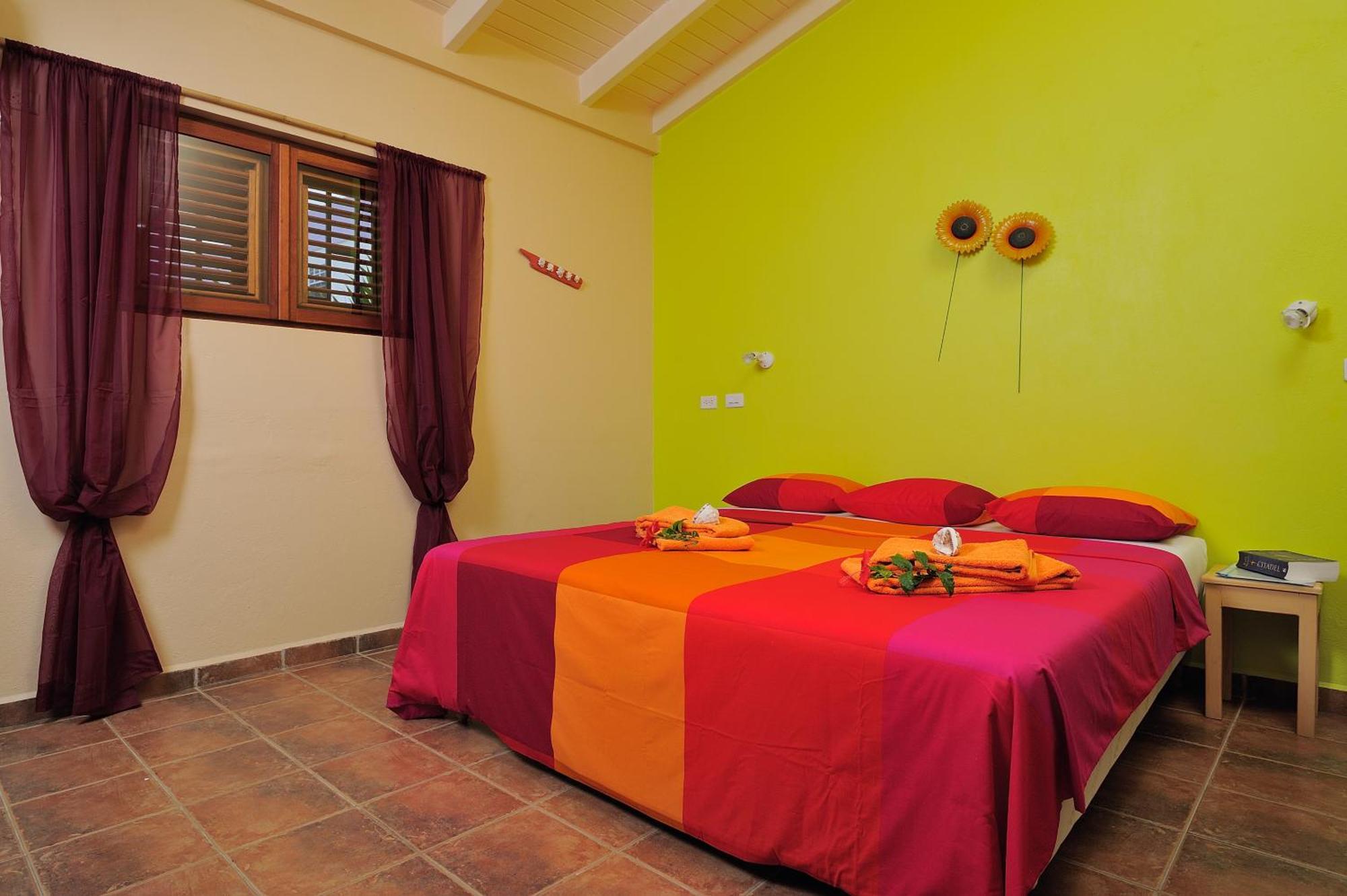Djambo (Adults Only) Apartment Kralendijk  Ruang foto